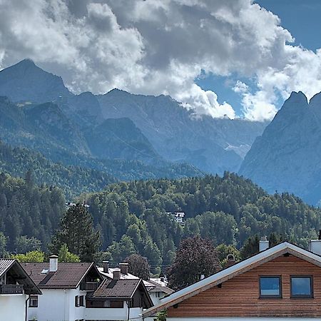 Ferienwohnung Chalet Waxenstein Garmisch-Partenkirchen Exterior foto