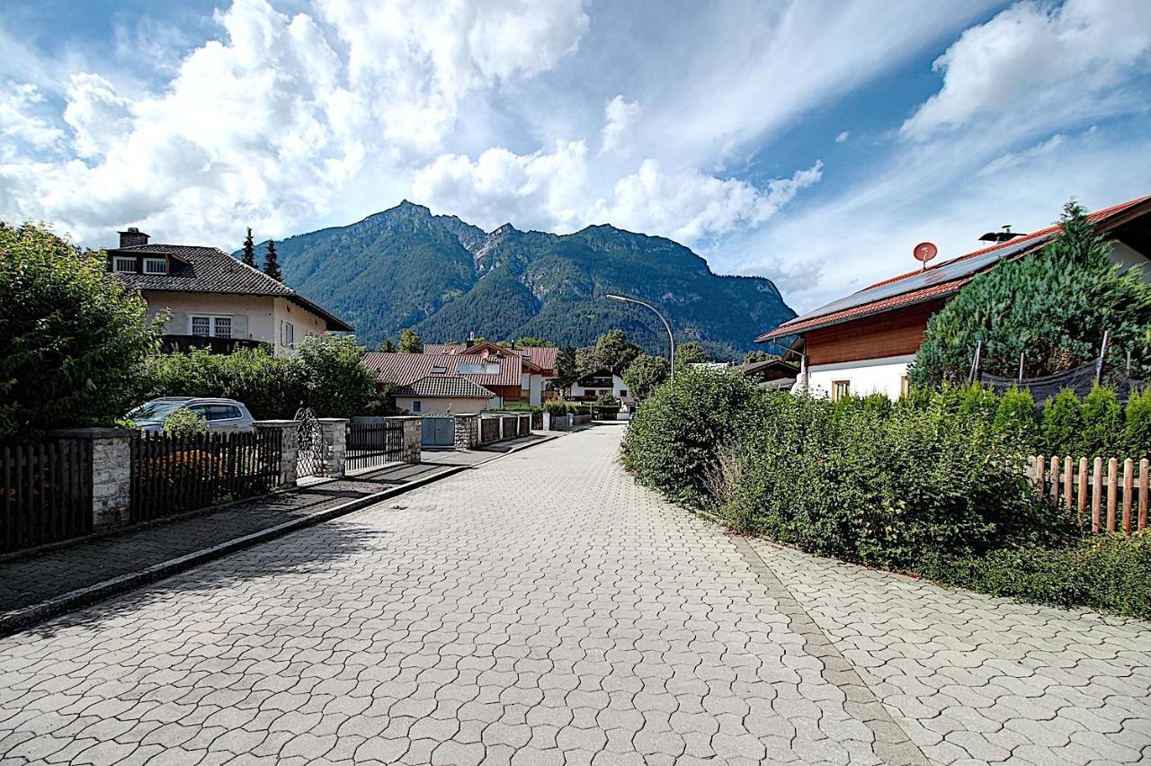 Ferienwohnung Chalet Waxenstein Garmisch-Partenkirchen Exterior foto