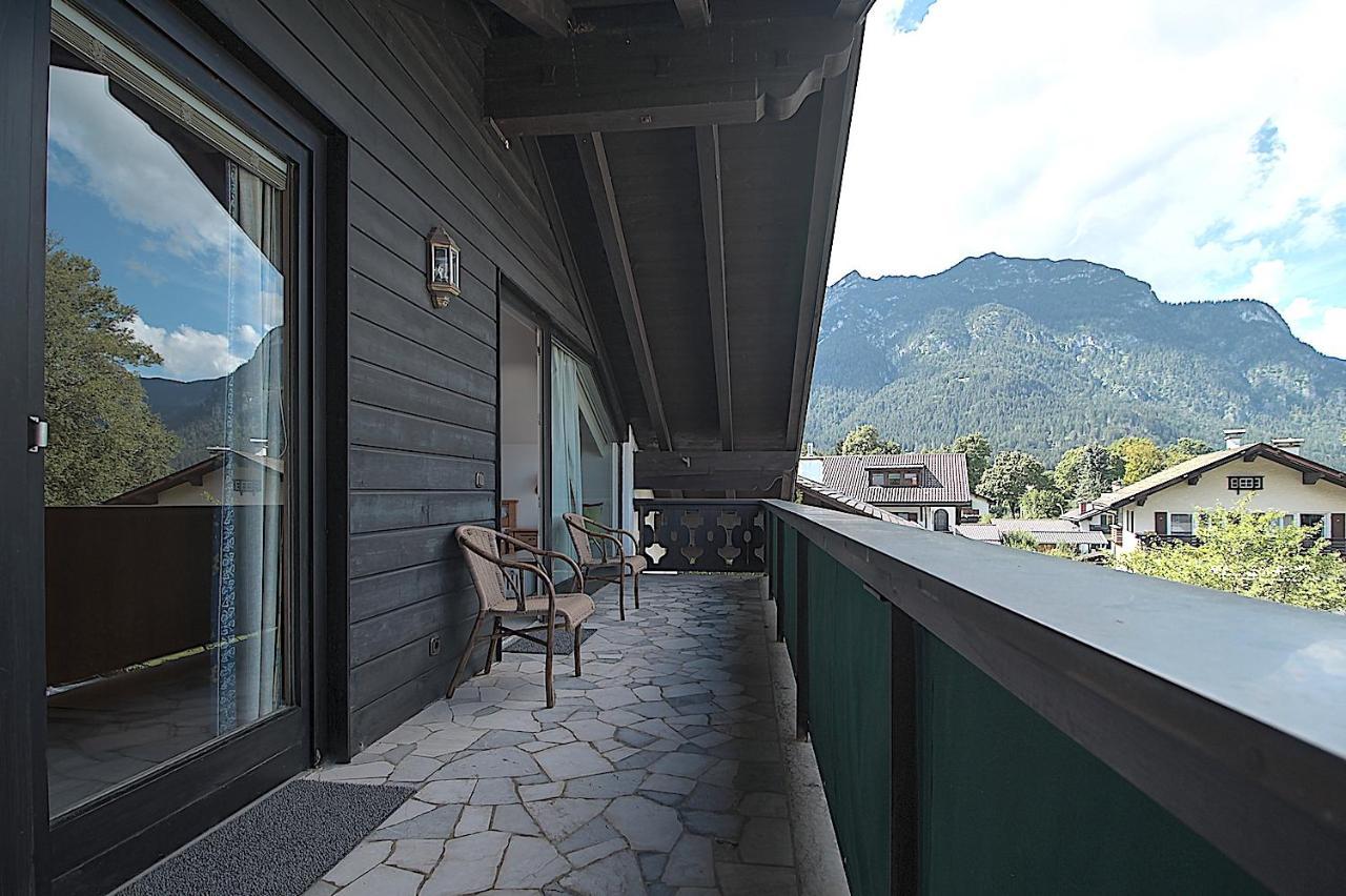 Ferienwohnung Chalet Waxenstein Garmisch-Partenkirchen Exterior foto